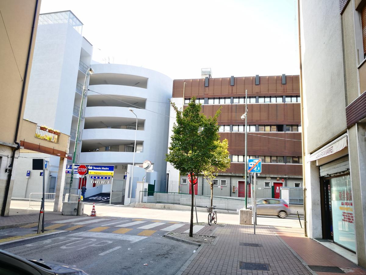 Residenza Serena-Kaixin Mestre Exterior photo